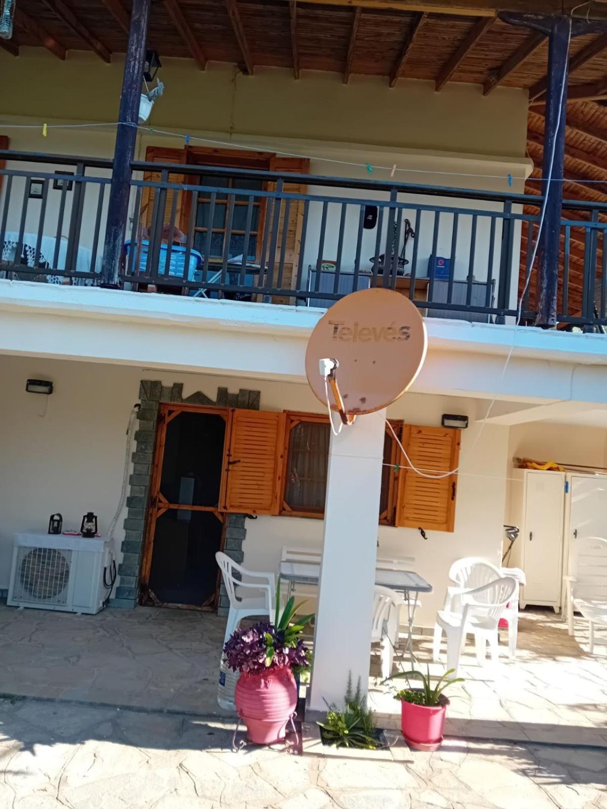 Villa Asimidou Agia Paraskevi  Luaran gambar